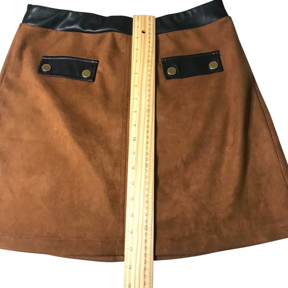 Brown Faux Suede Mini Skirt with Black Faux Leather Trim & Gold Button Detail - Picture 5 of 11